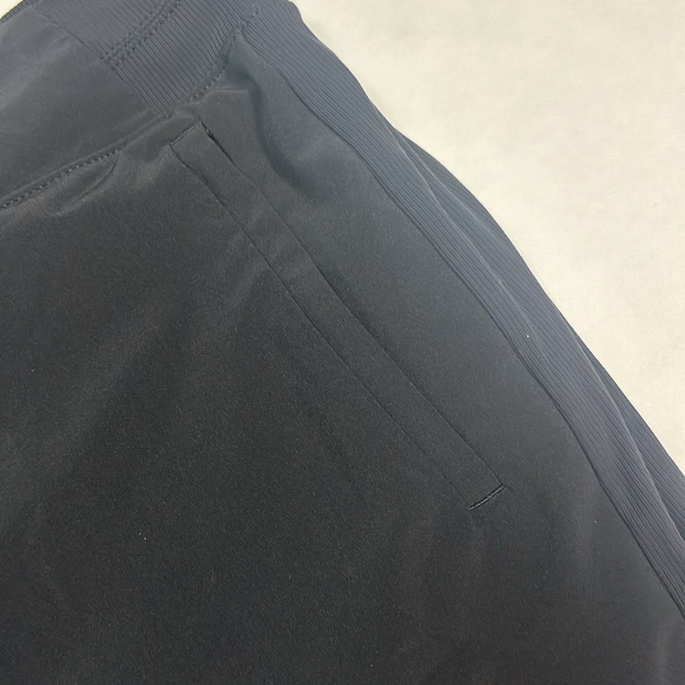 SALUTATION STASH MID RISE 16 inch SKORT - Picture 3 of 5